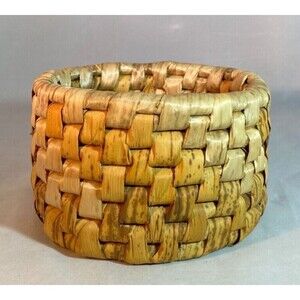 Vintage Handwoven Wicker Round Basket - 6" X 4"